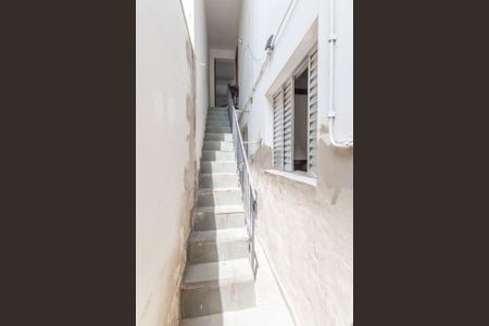 Casa para alugar com 80m², 1 quarto e sem vagaEntrada