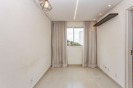 Sala de apartamento à venda com 2 quartos, 37m² em Jardim Santa Emília, São Paulo