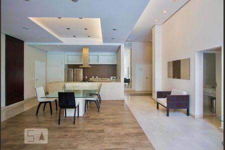 Apartamento à venda com 290m², 4 quartos e 3 vagas Apartamento à venda com 290m², 4 quartos e 3 vagasÁrea comum