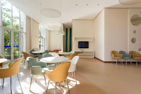 Apartamento à venda com 290m², 4 quartos e 3 vagas Apartamento à venda com 290m², 4 quartos e 3 vagasÁrea comum