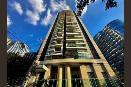 Apartamento à venda com 290m², 4 quartos e 3 vagas Apartamento à venda com 290m², 4 quartos e 3 vagasFachada