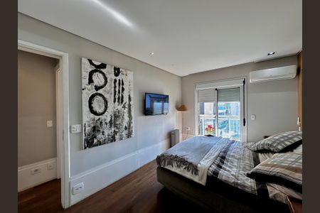 Apartamento à venda com 290m², 4 quartos e 3 vagas Apartamento à venda com 290m², 4 quartos e 3 vagasSuíte 3