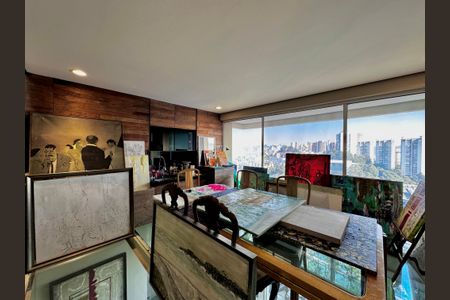 Apartamento à venda com 290m², 4 quartos e 3 vagas Apartamento à venda com 290m², 4 quartos e 3 vagasMezanino