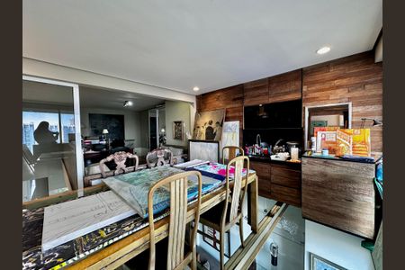 Apartamento à venda com 290m², 4 quartos e 3 vagas Apartamento à venda com 290m², 4 quartos e 3 vagasMezanino