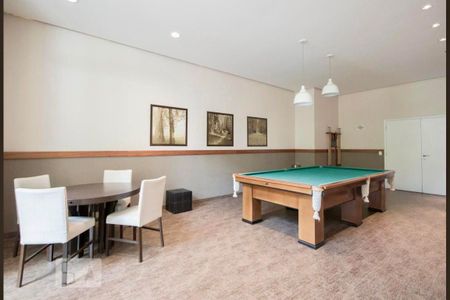 Apartamento à venda com 290m², 4 quartos e 3 vagas Apartamento à venda com 290m², 4 quartos e 3 vagasÁrea comum