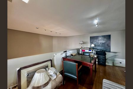 Apartamento à venda com 290m², 4 quartos e 3 vagas Apartamento à venda com 290m², 4 quartos e 3 vagasMezanino