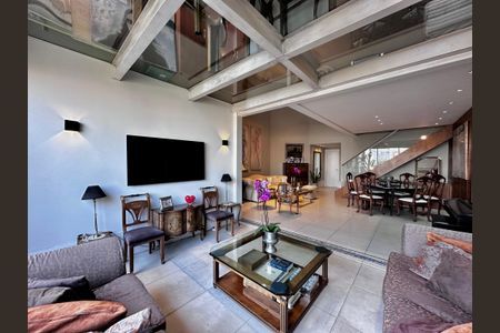 Apartamento à venda com 290m², 4 quartos e 3 vagas Apartamento à venda com 290m², 4 quartos e 3 vagasSala