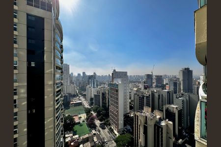 Apartamento à venda com 290m², 4 quartos e 3 vagas Apartamento à venda com 290m², 4 quartos e 3 vagasVista Suíte 2