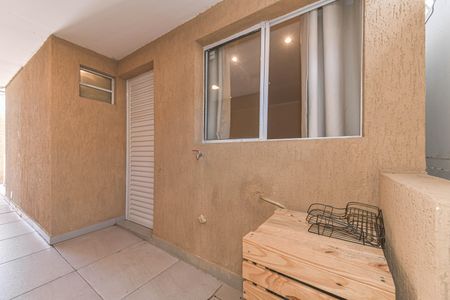 Casa para alugar com 25m², 1 quarto e sem vagaQuintal - Lavanderia