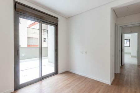 Apartamento à venda com 181m², 3 quartos e 2 vagasQuarto 2