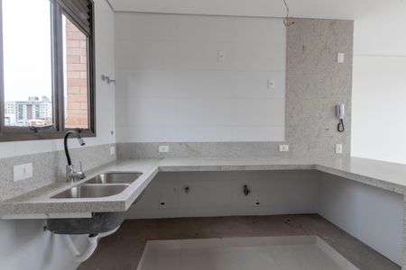 Apartamento à venda com 198m², 4 quartos e 2 vagasCozinha