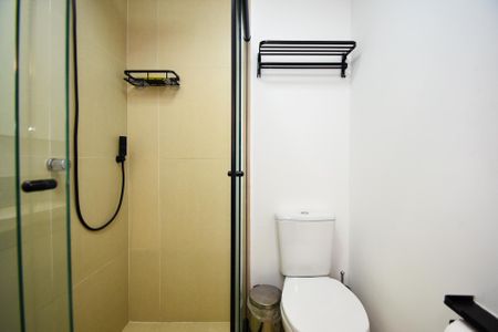 Studio para alugar com 25m², 1 quarto e sem vaga Studio para alugar com 25m², 1 quarto e sem vagaBanheiro