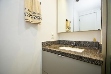 Studio para alugar com 25m², 1 quarto e sem vaga Studio para alugar com 25m², 1 quarto e sem vagaBanheiro