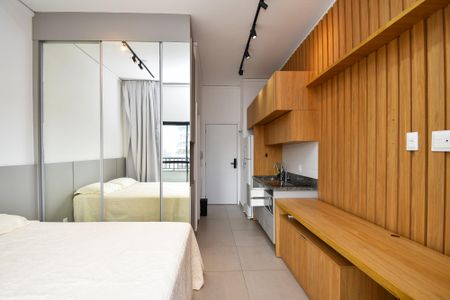 Studio de kitnet/studio para alugar com 1 quarto, 25m² em Pinheiros, São Paulo