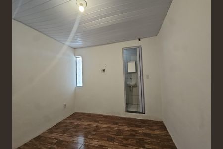 Casa para alugar com 71m², 2 quartos e sem vagaSuíte