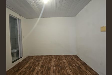 Casa para alugar com 71m², 2 quartos e sem vagaSuíte