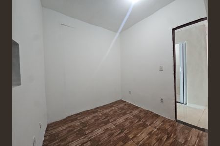 Casa para alugar com 71m², 2 quartos e sem vagaSuíte