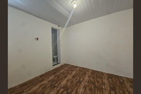 Casa para alugar com 71m², 2 quartos e sem vagaSuíte