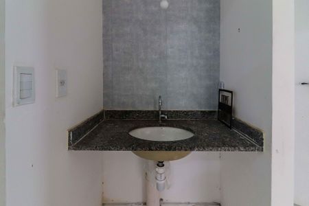 Banheiro de apartamento para alugar com 2 quartos, 35m² em Jaguaré, São Paulo