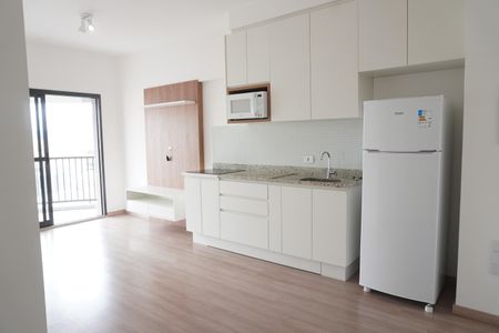 Sala/Cozinha de apartamento para alugar com 1 quarto, 65m² em República, São Paulo