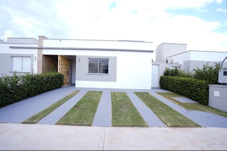 Casa de Condomínio para alugar com 2 quartos, 80m² em Jardins Bellagio, Aparecida de Goiânia