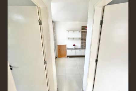 Apartamento para alugar com 41m², 2 quartos e 1 vaga Apartamento para alugar com 41m², 2 quartos e 1 vagaCorredor