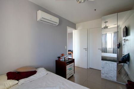 Quarto  de apartamento à venda com 2 quartos, 90m² em Barra da Tijuca, Rio de Janeiro