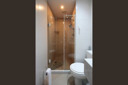 Apartamento à venda com 90m², 2 quartos e 1 vagaBanheiro da Suíte