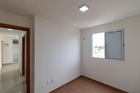 Apartamento à venda com 45m², 2 quartos e 1 vaga Apartamento à venda com 45m², 2 quartos e 1 vagaQuarto 02