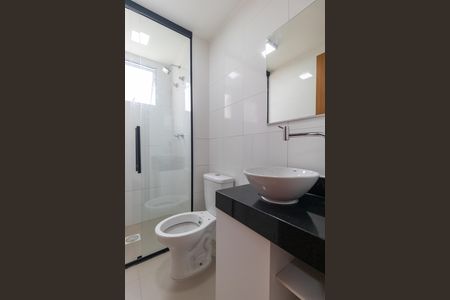 Apartamento à venda com 45m², 2 quartos e 1 vaga Apartamento à venda com 45m², 2 quartos e 1 vagaBanheiro