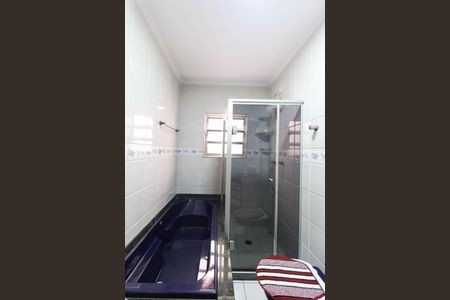 Casa à venda com 195m², 3 quartos e 1 vagaBanheiro