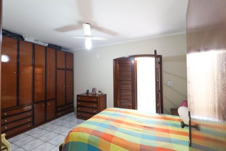 Casa à venda com 195m², 3 quartos e 1 vagaQuarto 1