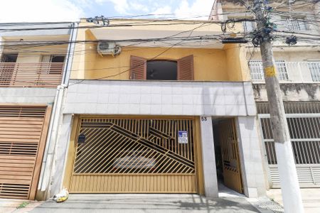 Casa à venda com 195m², 3 quartos e 1 vagaFachada