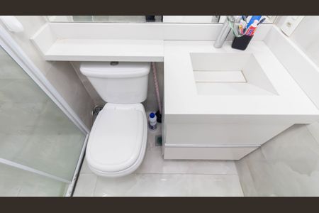 Apartamento à venda com 48m², 2 quartos e 1 vaga Apartamento à venda com 48m², 2 quartos e 1 vagaBanheiro