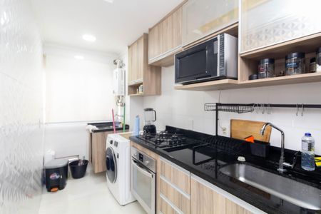 Apartamento à venda com 48m², 2 quartos e 1 vaga Apartamento à venda com 48m², 2 quartos e 1 vagaCozinha e Área de Serviço