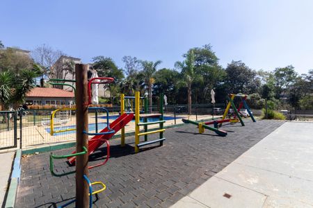 Apartamento à venda com 48m², 2 quartos e 1 vaga Apartamento à venda com 48m², 2 quartos e 1 vagaÁrea comum - Playground