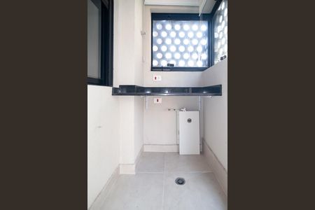 Studio para alugar com 40m², 0 quarto e 1 vaga Studio para alugar com 40m², 0 quarto e 1 vagaVaranda do Studio