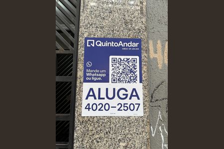 Studio à venda com 30m², 1 quarto e sem vaga Studio à venda com 30m², 1 quarto e sem vagaPlaca