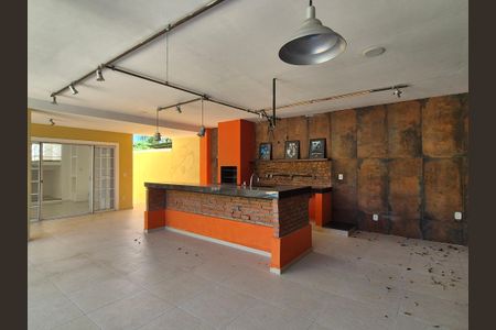 Casa de condomínio para alugar com 560m², 5 quartos e 3 vagas Casa de condomínio para alugar com 560m², 5 quartos e 3 vagasÁrea comum