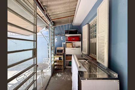 Casa para alugar com 35m², 1 quarto e sem vaga Casa para alugar com 35m², 1 quarto e sem vagaVaranda
