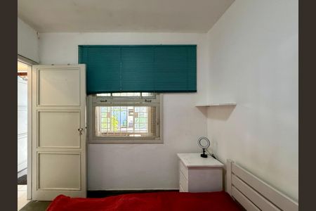 Casa para alugar com 35m², 1 quarto e sem vaga Casa para alugar com 35m², 1 quarto e sem vagaQuarto