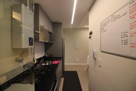 Apartamento à venda com 75m², 2 quartos e 2 vagasCozinha e Área de Serviço