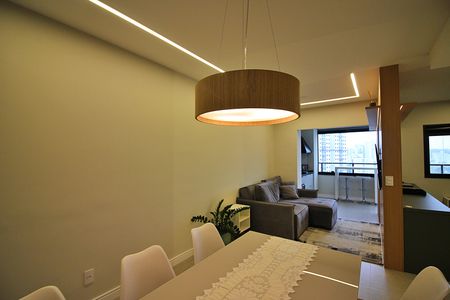 Apartamento à venda com 75m², 2 quartos e 2 vagasSala