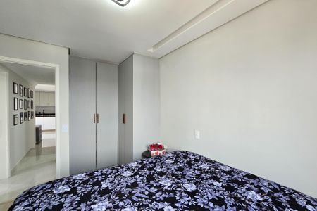 Apartamento à venda com 74m², 3 quartos e 1 vagaQuarto 2