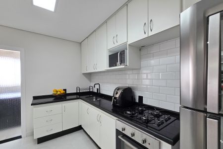 Apartamento à venda com 74m², 3 quartos e 1 vagaCozinha 