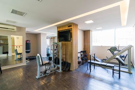 Apartamento à venda com 195m², 3 quartos e 6 vagasÁrea comum - Academia