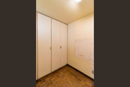 Apartamento à venda com 195m², 3 quartos e 6 vagasQuarto de Serviço