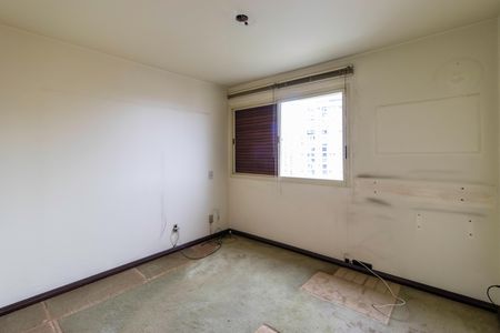 Apartamento à venda com 195m², 3 quartos e 6 vagasQuarto 1