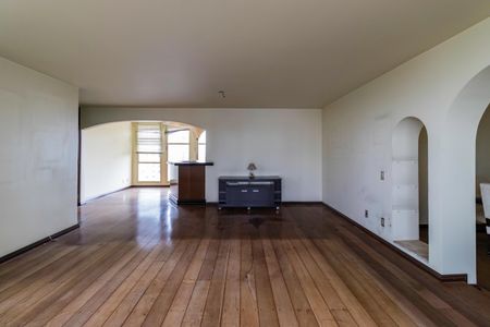 Apartamento à venda com 195m², 3 quartos e 6 vagasSala