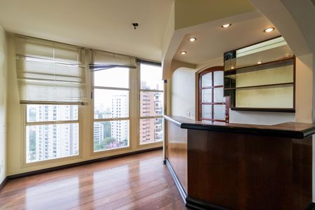 Apartamento à venda com 195m², 3 quartos e 6 vagasSala Bar